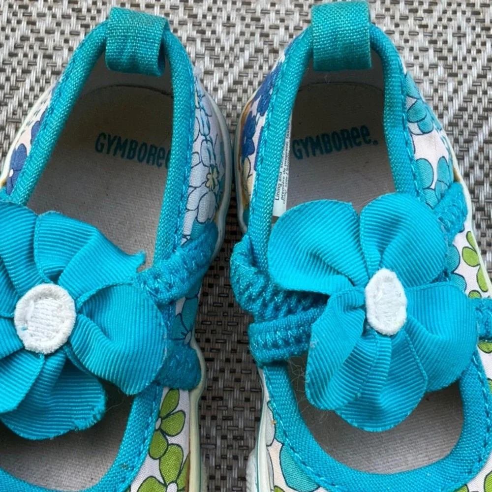 Gymboree little girl floral shoes size 4 (12- 1 8M)
